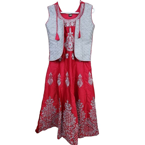 ZOYA Red Silver Indian Dress Costume Sleeveless Large Embroidered Gown Halloween - Picture 1 of 16